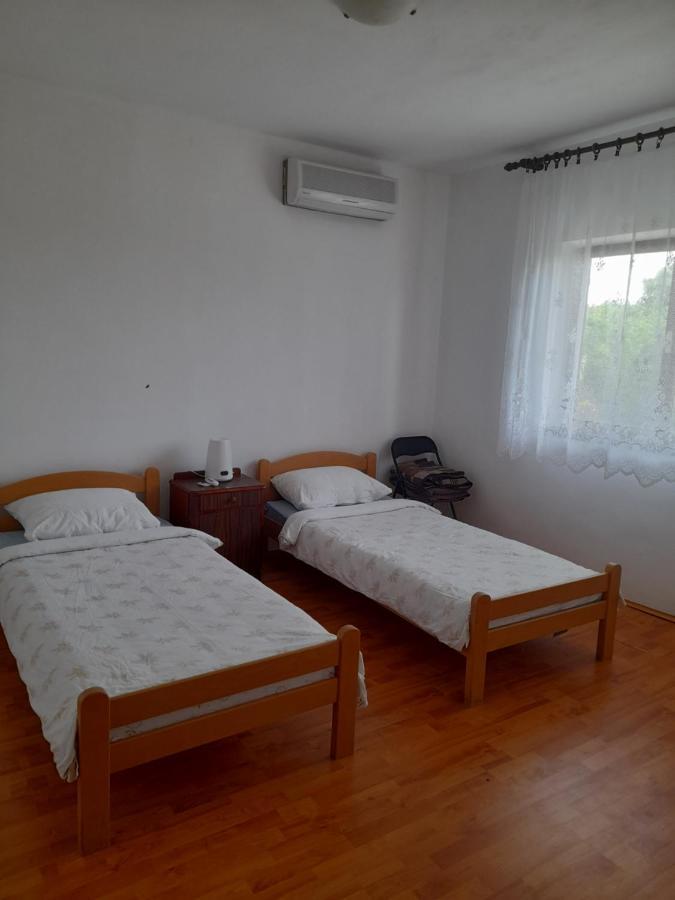 スクラーディンApartman Nataliアパートメント エクステリア 写真