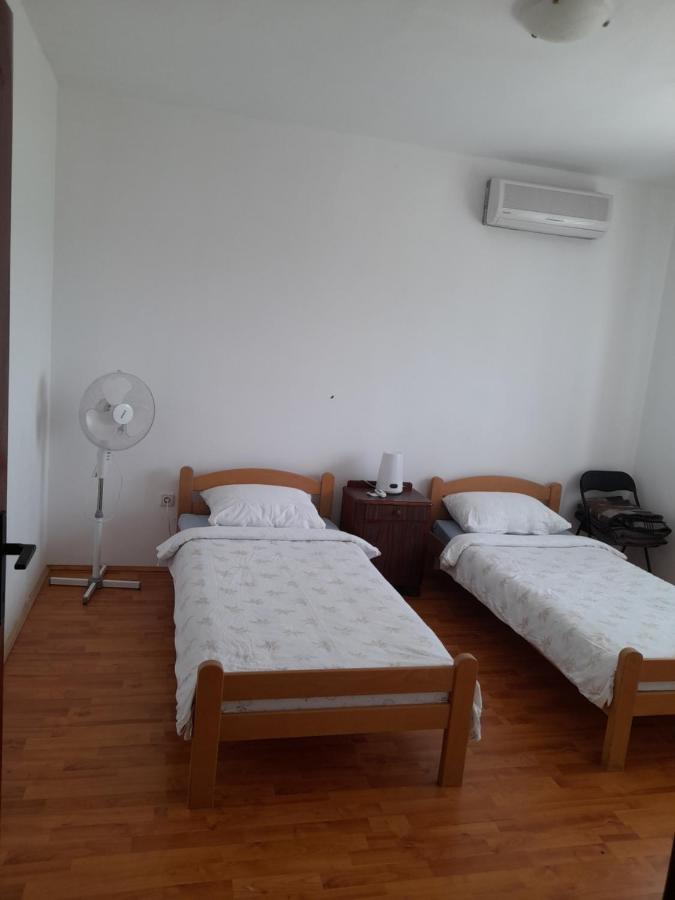 スクラーディンApartman Nataliアパートメント エクステリア 写真